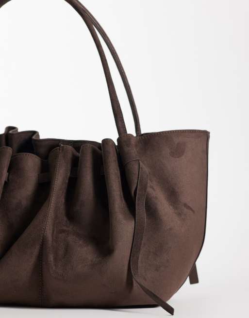 Gina Tricot ruched suede tote bag with long straps in chocolate brown, 4 of 4
