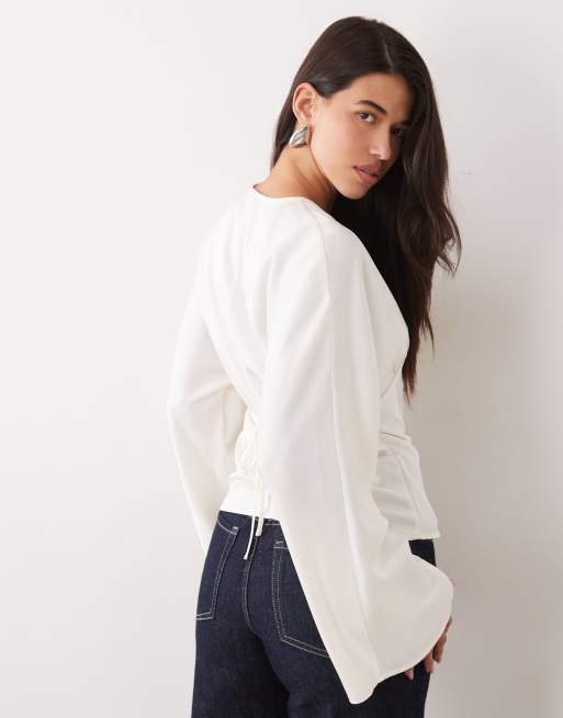 Gina Tricot Satin-Bluse mit V-Ausschnitt, langärmlig in Wollweiß, 3 von 4