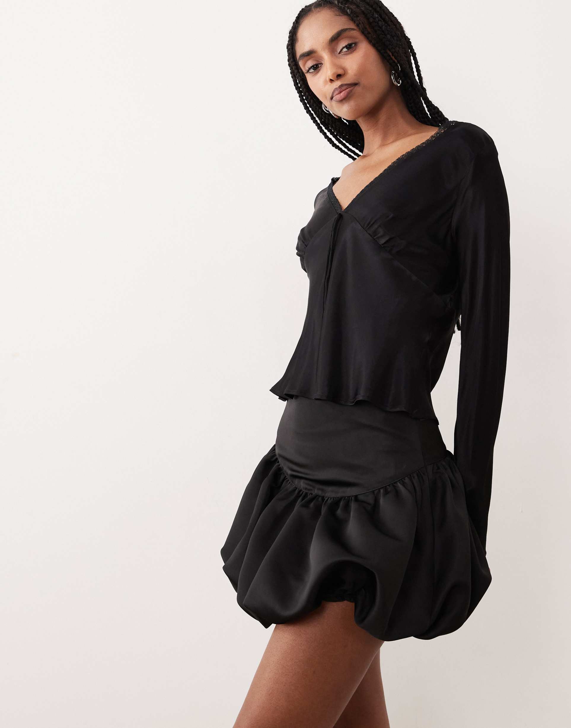 gina tricot satin dropped waist balloon mini skirt in black