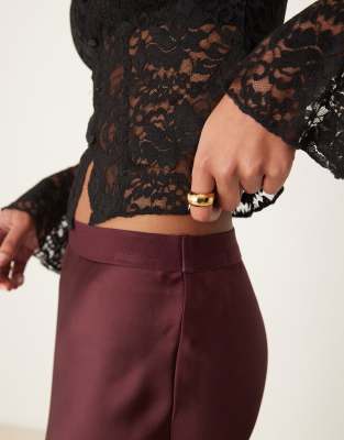 GINA TRICOT SATIN MIDI SKIRT 