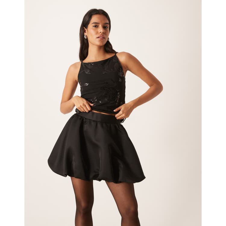 Gina Tricot satin mini balloon skirt in black | ASOS
