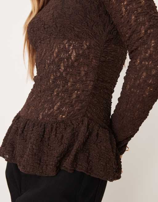 Gina Tricot – Schößchenoberteil aus Spitze in Dunkelbraun, 3 von 4