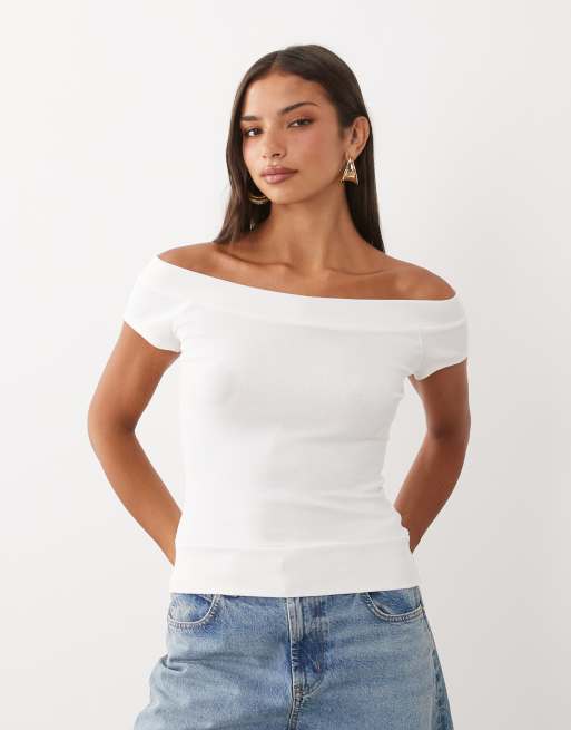 Gina Tricot schulterfreies, figurbetontes Oberteil in Weiß, 3 von 4