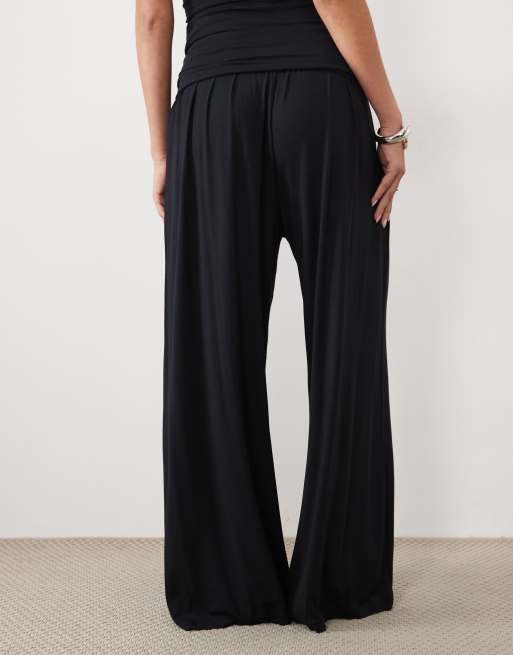Gina Tricot set lounge-byxor i svart, 5 av 5