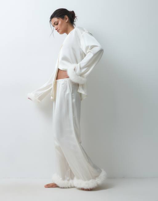 Gina Tricot set pyjamasbyxor med pälskant i offwhite, 5 av 5