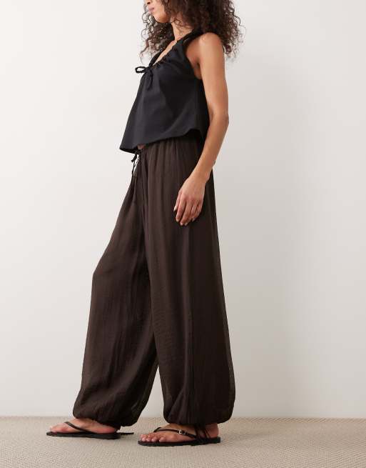Gina Tricot sheer balloon trousers in dark brown, 2 of 5