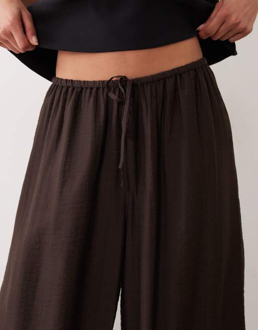 Gina Tricot sheer balloon trousers in dark brown, 3 of 5