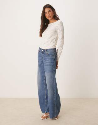 GINA TRICOT SHEER LONG SLEEVE LACE TOP WITH FLUTED SLEEVES 