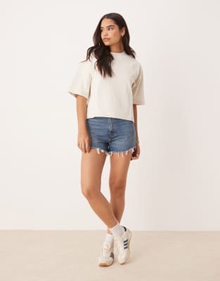 Gina Tricot Short Boxy T-shirt