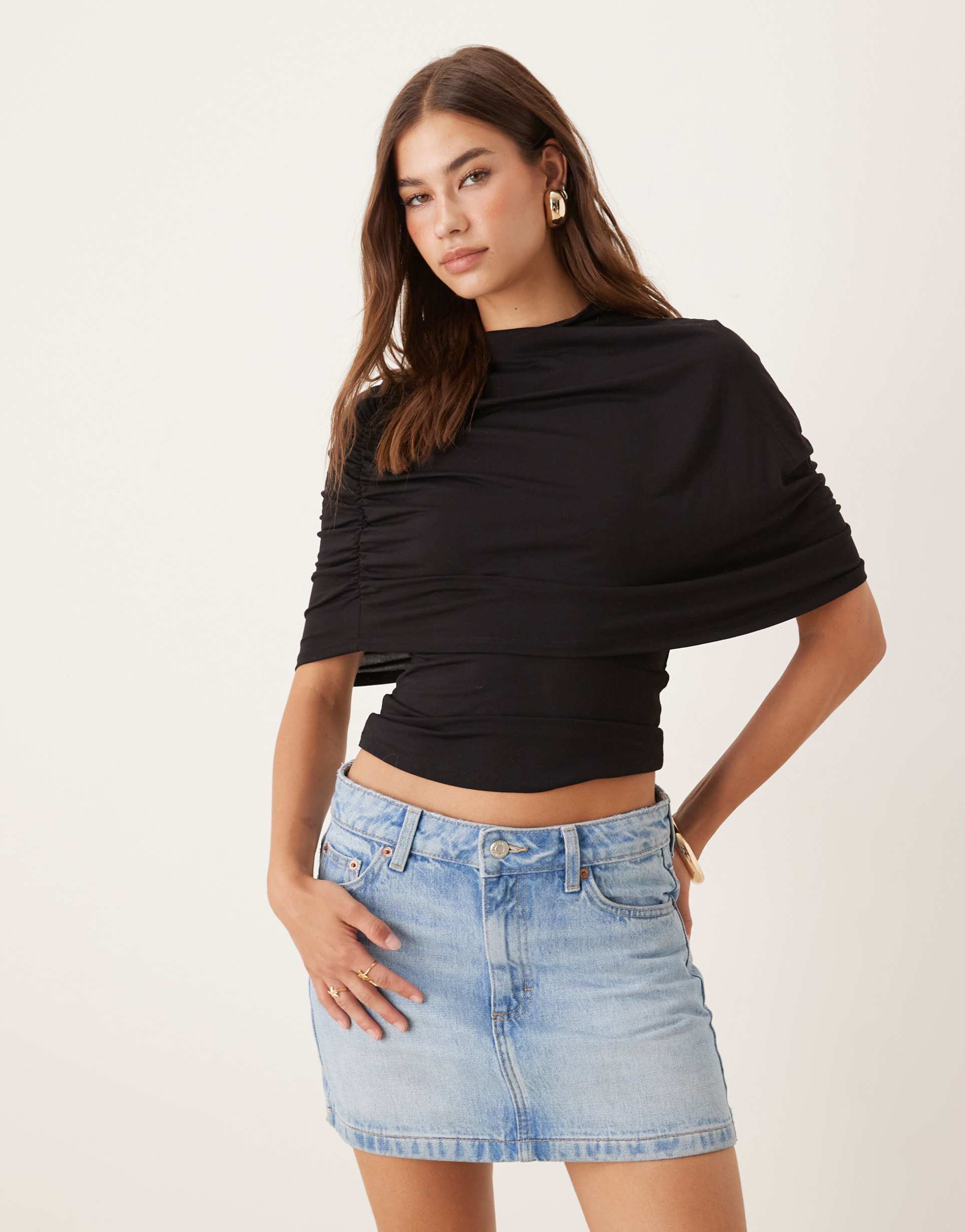 gina tricot short cape ruched top in black
