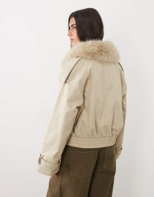 Gina Tricot short faux fur collar jacket in beige, 4 of 4