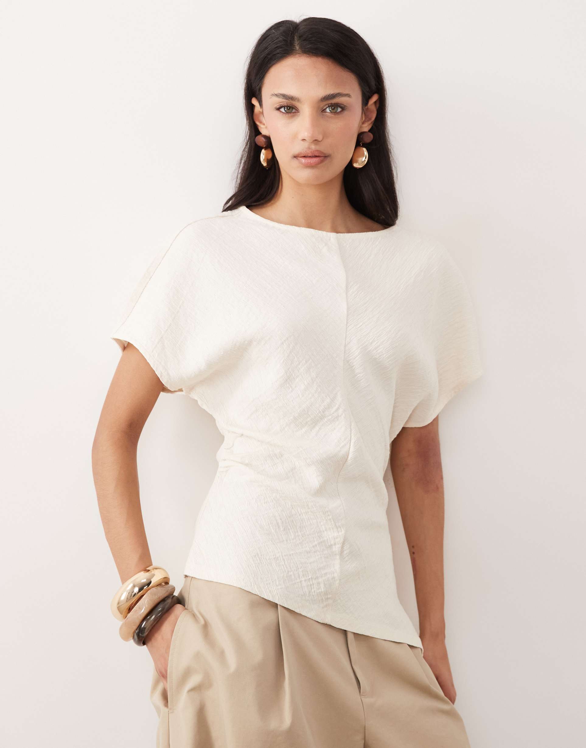 gina tricot short sleeve asymmetric top in ecru