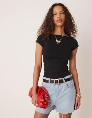 Gina Tricot Short Sleeve Boatneck Slim Fit Ribbed Top In Black