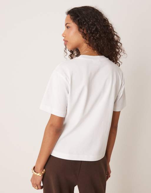 Gina Tricot short sleeve boxy t-shirt in white, 3 of 4
