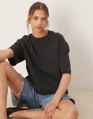 Gina Tricot Short Sleeve Boxy Tee