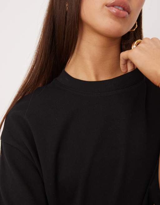 Gina Tricot short sleeve boxy tee in black, 3 of 4