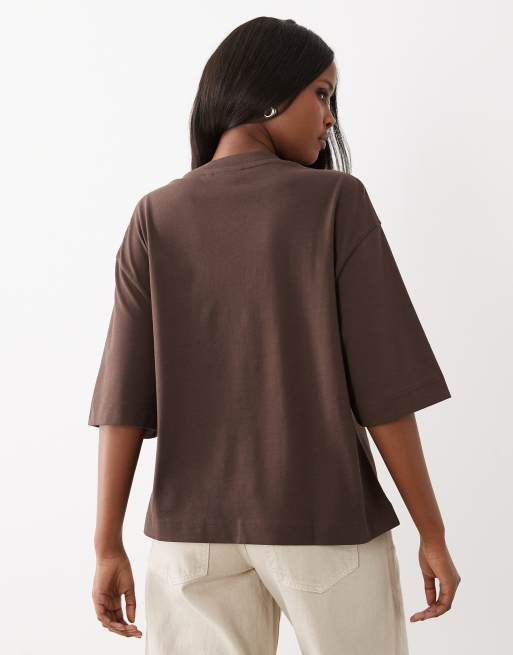 Gina Tricot short sleeve boxy tee in brown, 2 of 4