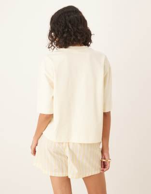 Shop Gina Tricot Short Sleeve Boxy Tee