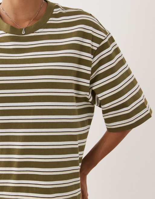 Gina Tricot short sleeve boxy tee in green striped print, 3 of 4
