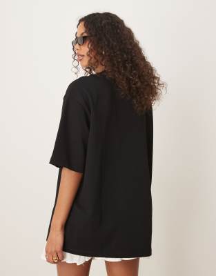 Gina Tricot short sleeve oversized t-shirt in black