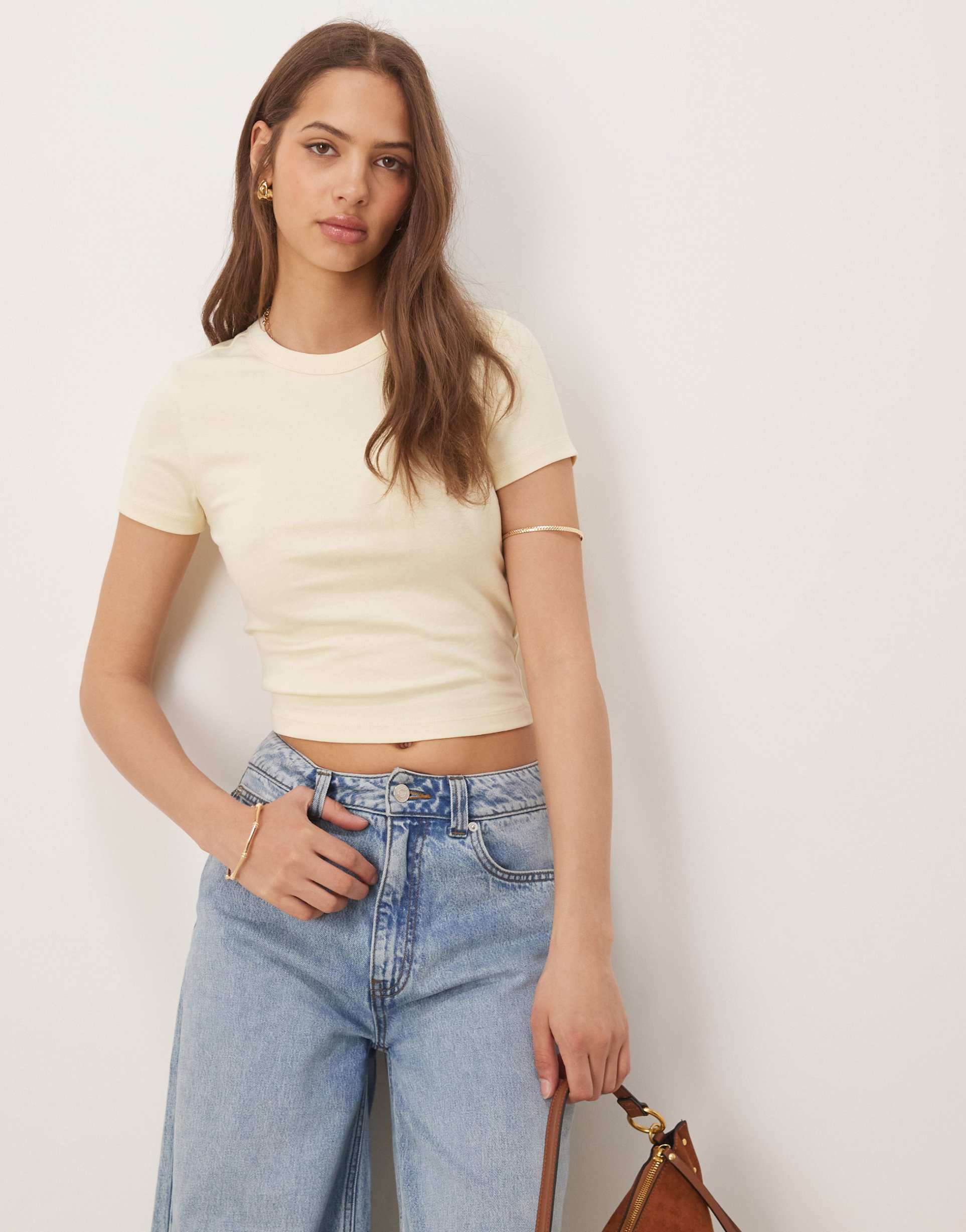 gina tricot short sleeve slim fit top in butter yellow
