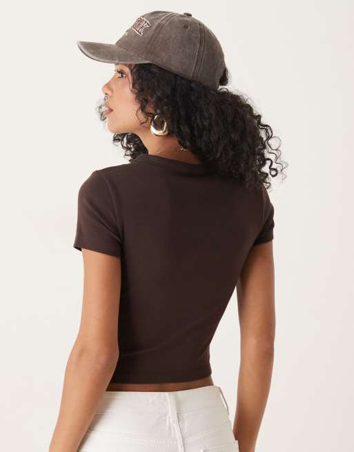 Gina Tricot short sleeve slim fit top in dark brown mole, 4 of 4