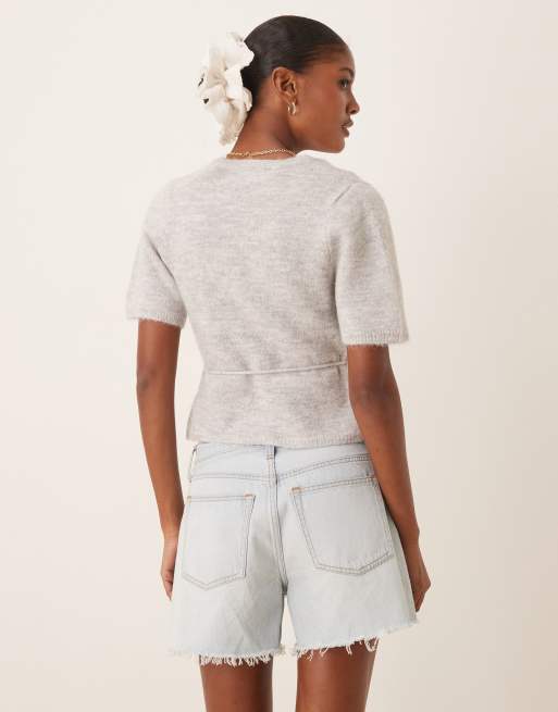 Gina Tricot short sleeve v neck knitted wool alpaca wrap tie front top in light grey melange, 4 of 4