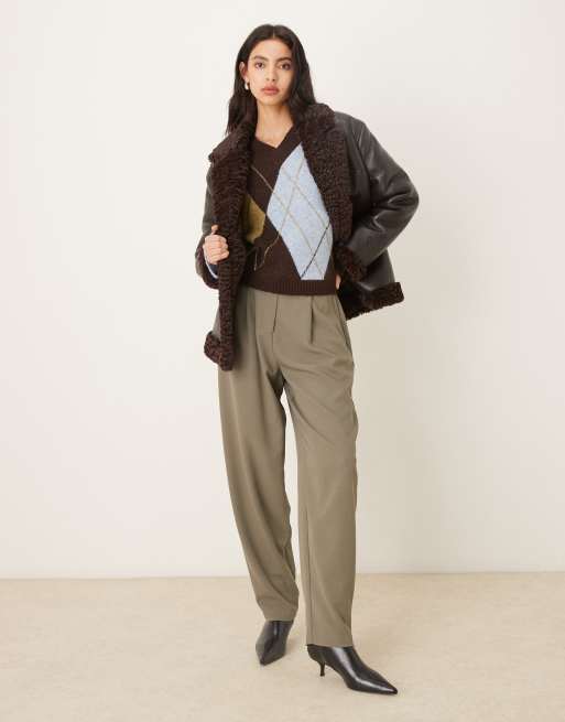 Gina Tricot short teddy PU belted jacket in black with brown collar trims, 4 of 4