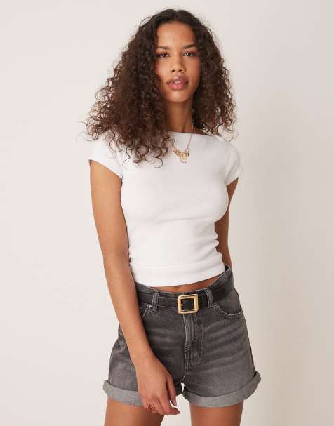 Gina Tricot - Slim-fit geribbelde top met korte mouwen en boothals in wit - view 1