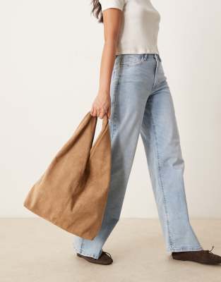 GINA TRICOT SLOUCHY SHOULDER BAG 