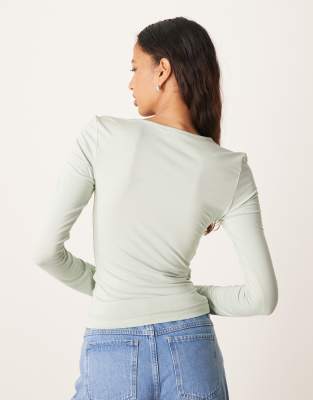 Gina Tricot Soft Touch Jersey Long Sleeve Top With Round Neck In Green