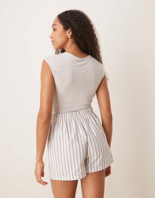 Gina Tricot Soft Touch short sleeve low scoop neck top in light grey melange, 4 of 4