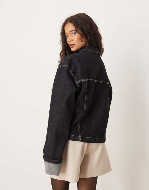 Gina Tricot - Sort jakke i skyllet denim med opsmøgede ærmer, 3 af 4
