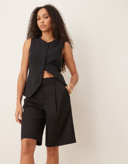 Gina Tricot - Sorte og lange bermudashorts