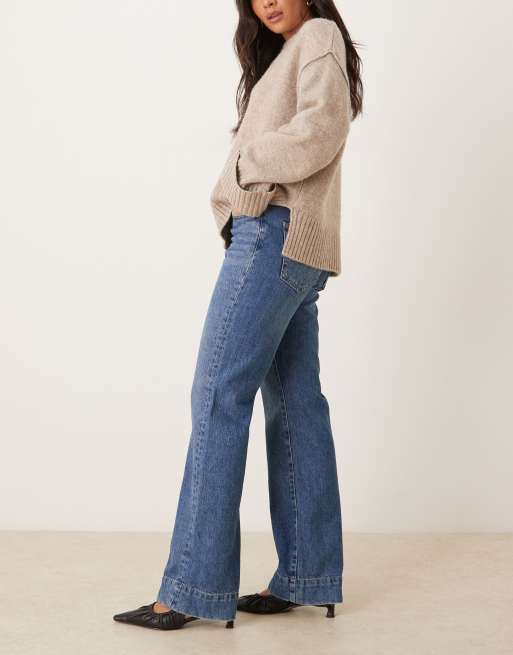 Gina Tricot straight leg jeans in midwash blue, 2 of 5