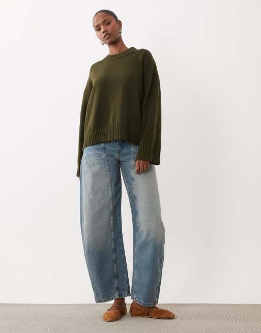 Gina Tricot Strickpullover mit Rundhalsausschnitt und weiten Ärmeln in Waldgrün, 2 von 4