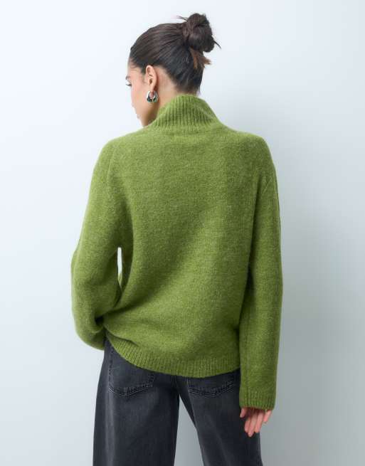 Gina Tricot Strickpullover mit Stehkragen aus Woll-Alpaka-Mix in Avocado, 3 von 5