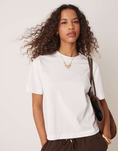 Gina Tricot - T-shirt coupe carrée à manches courtes - Blanc - view 1