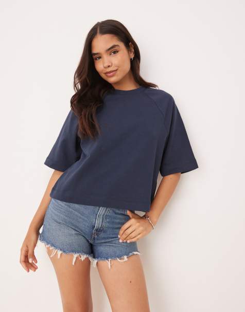 Gina Tricot - T-shirt squadrata corta blu navy - view 1