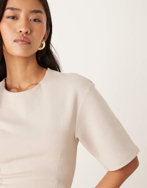 Gina Tricot – Tailliertes Oberteil in Hellbeige mit kurzen, weiten Ärmeln, 2 von 4
