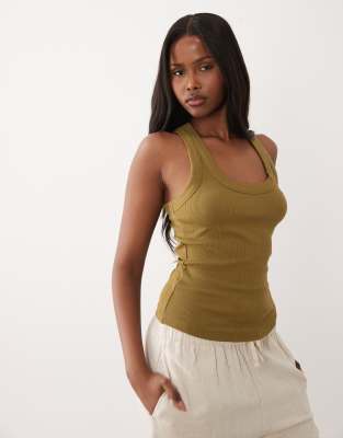 Gina Tricot - Tanktop in Khakigrün mit Ringerrücken