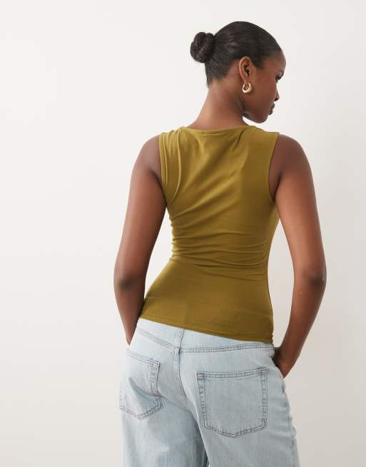 Gina Tricot Tanktop mit eckigem Ausschnitt in Olivgrün, 4 von 4