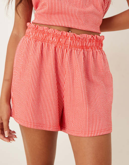 パンツ S garter bare shorts set THEREDTHREAD Gina Tricot textured ruffled edge shorts in red stripe
