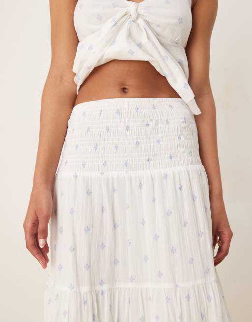 Gina Tricot tiered maxi skirt in white paisley print