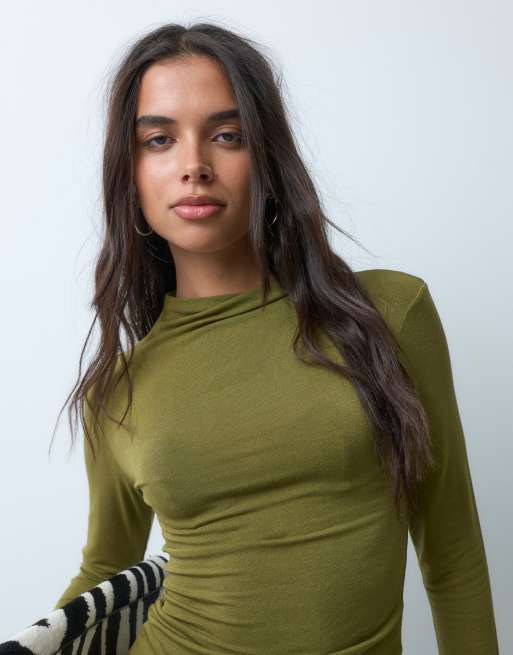 Gina Tricot top a maniche lunghe con collo a imbuto verde oliva, 5 di 5