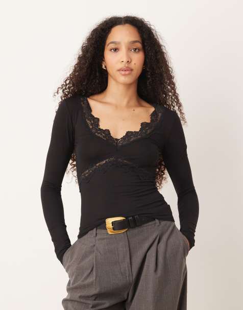 Gina Tricot - Top ajusté à manches longues avec col V et détails en dentelle - Noir - view 1