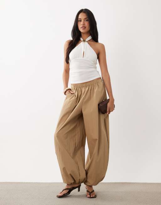 Gina Tricot - Top met halternek en schelpdetail in gebroken wit , 2 van 4