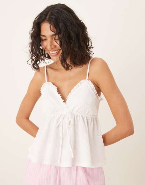 Gina Tricot - Top met textuur en bandjes en gestrikte voorkant met ruches in wit - view 1