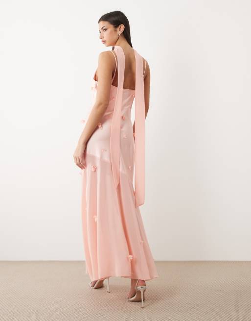 Gina Tricot – Transparentes Maxikleid in Rosa mit Wasserfallausschnitt und 3D-Blumenmuster, 3 von 4