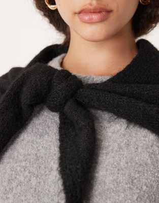 Gina Tricot Triangle Knit Scarf In Black
